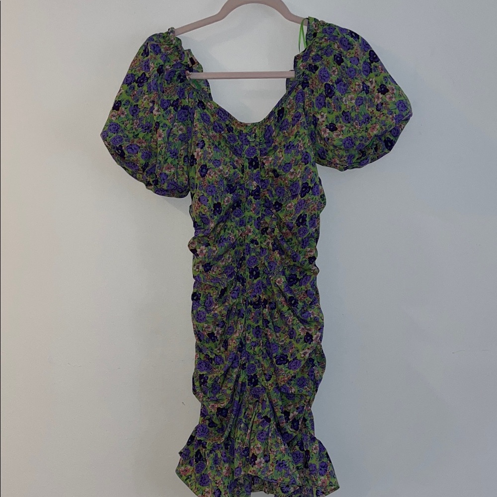 Chic Floral Midi Dress with Puff Sleeves